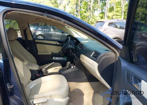 2012 Volkswagen Jetta Se W/Convenience Sunroof z USA, uszkodzony, nr VIN 3VWDX7AJ4CM452108